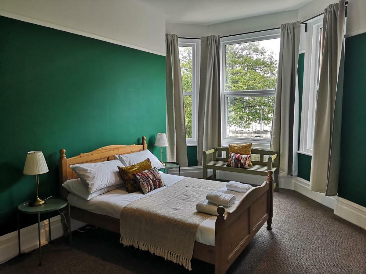 2 Bedroom Apartment At Kent Escapes Short Lets & Serviced Accommodation Kent, Bouverie Escape Folkestone With Wifi Buitenkant foto