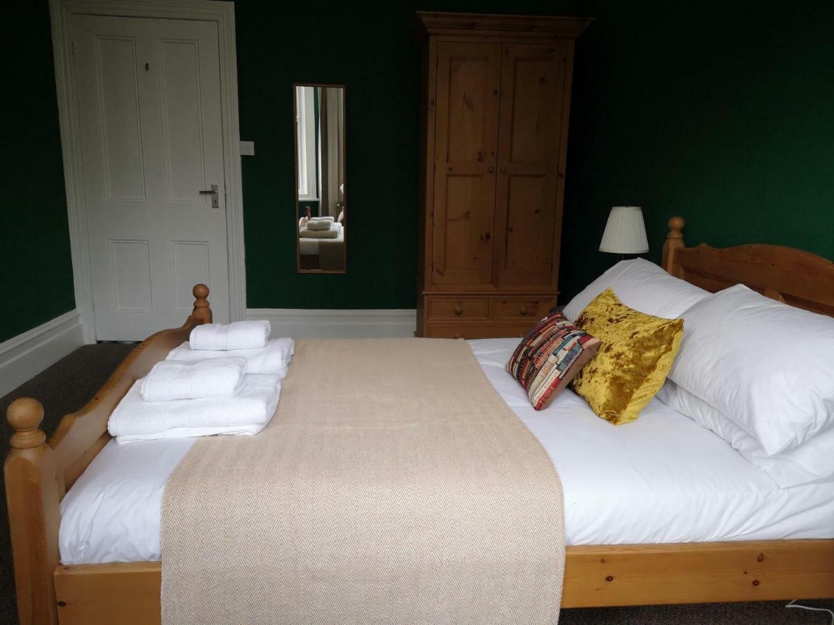 2 Bedroom Apartment At Kent Escapes Short Lets & Serviced Accommodation Kent, Bouverie Escape Folkestone With Wifi Buitenkant foto